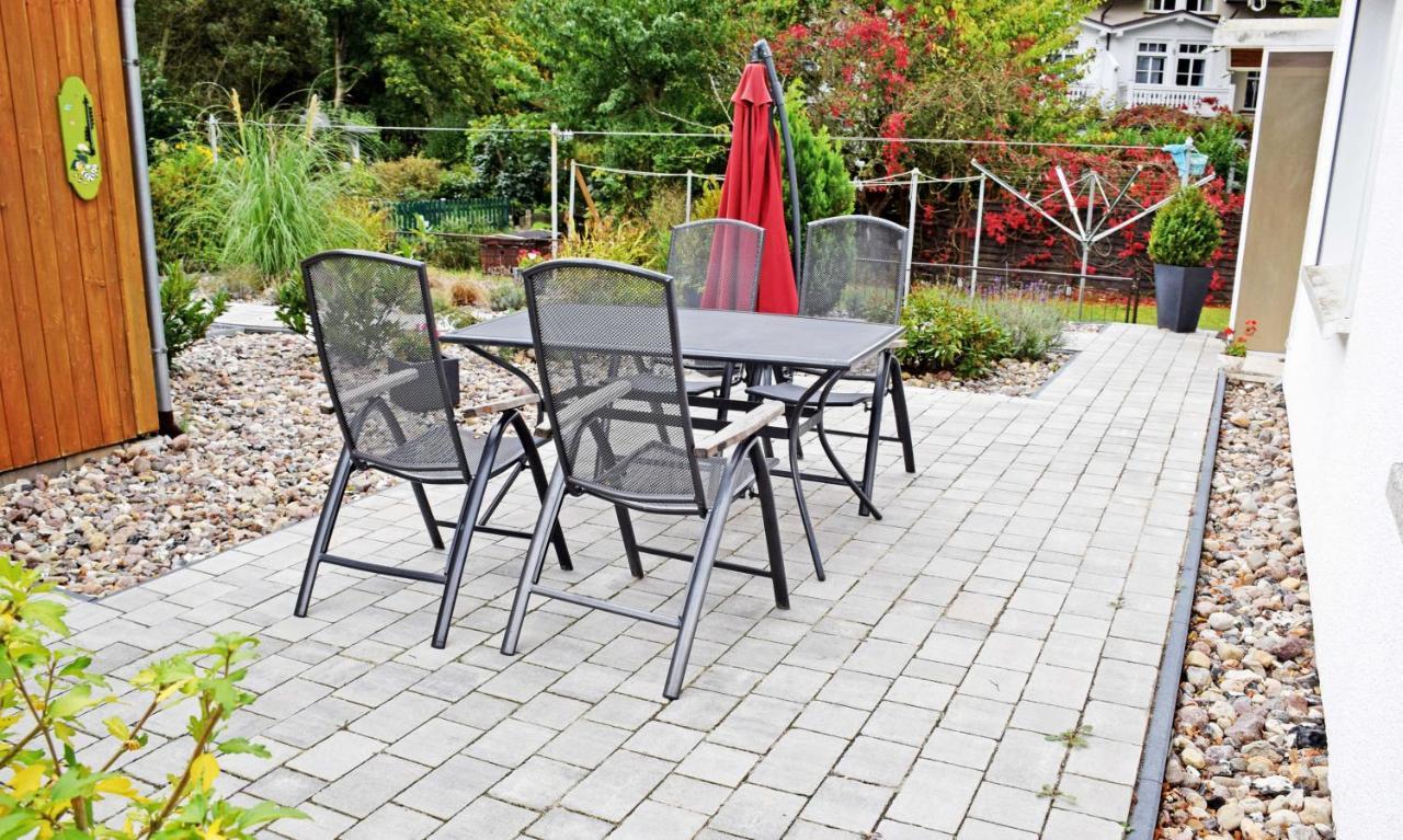 Baaber Ferienhaus Mit Terrasse Und ภายนอก รูปภาพ